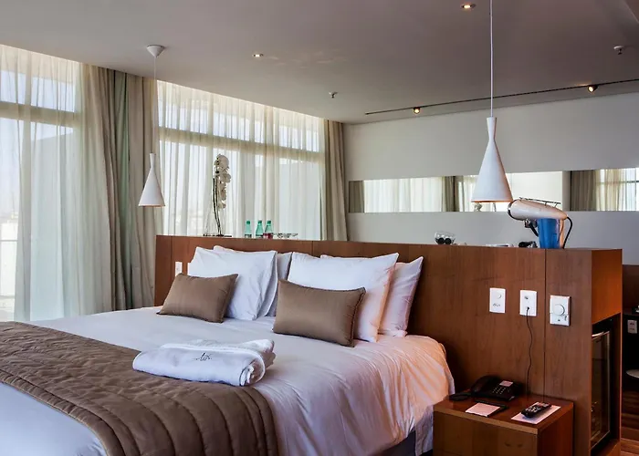 H Niteroi Hotel